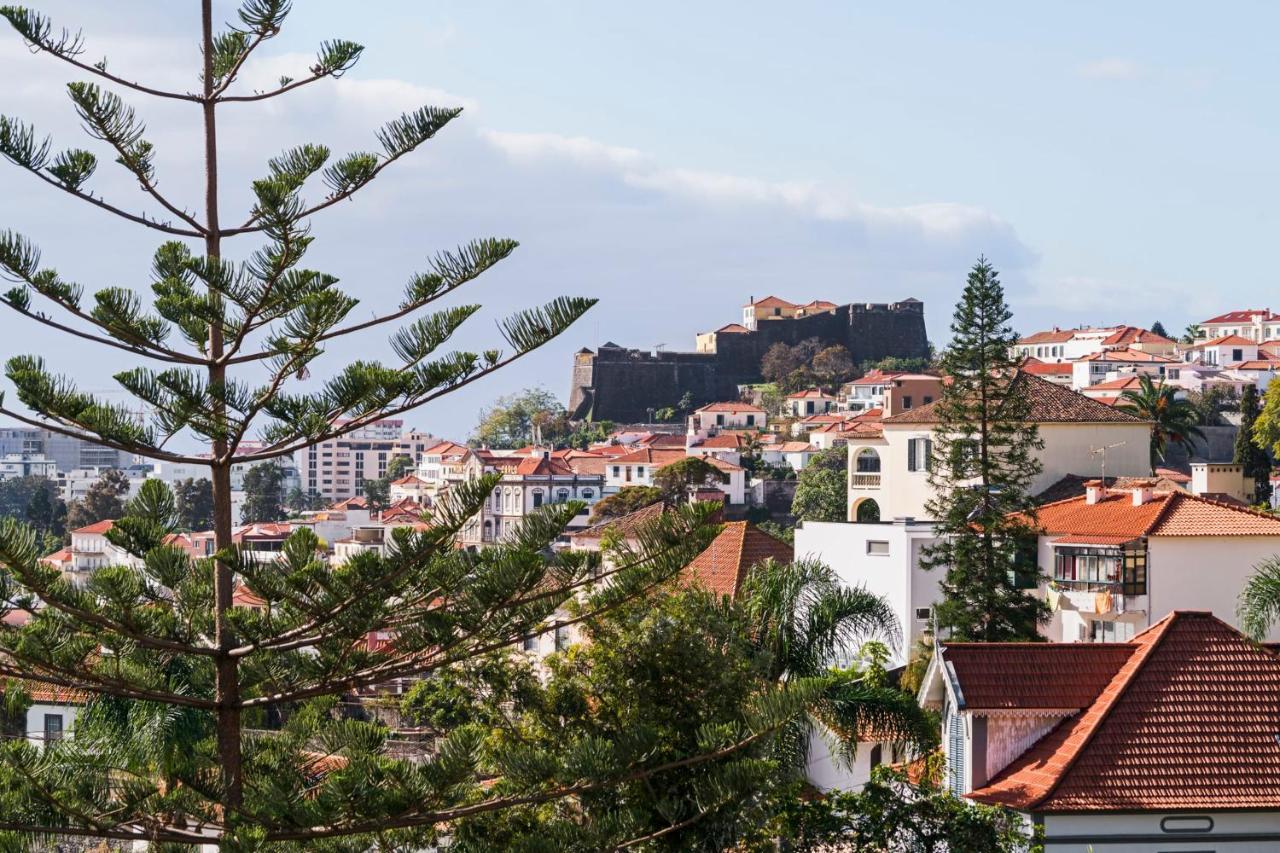Comboio I By An Island Apart Funchal  Buitenkant foto